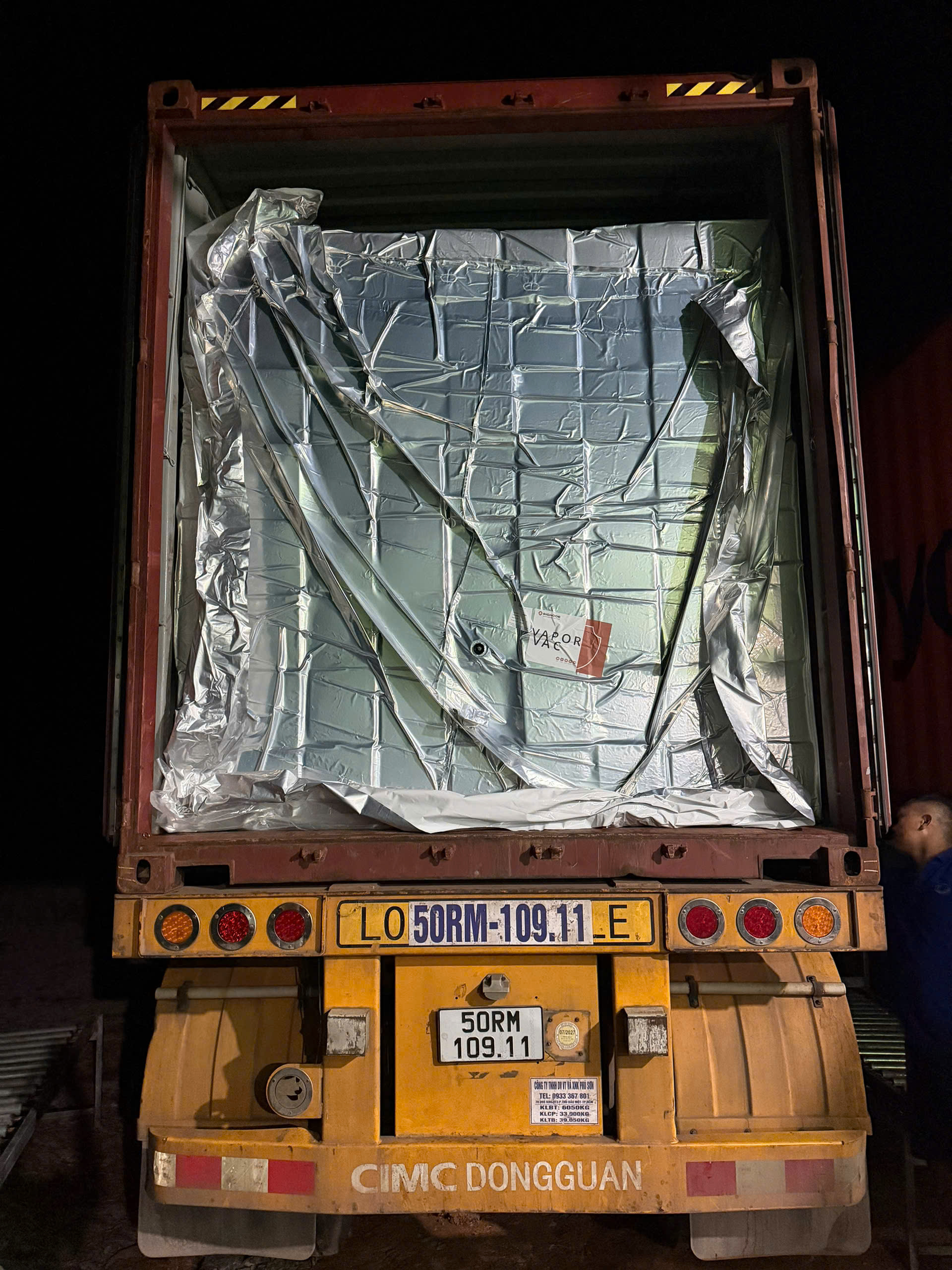 Moisture-Protected Cargo